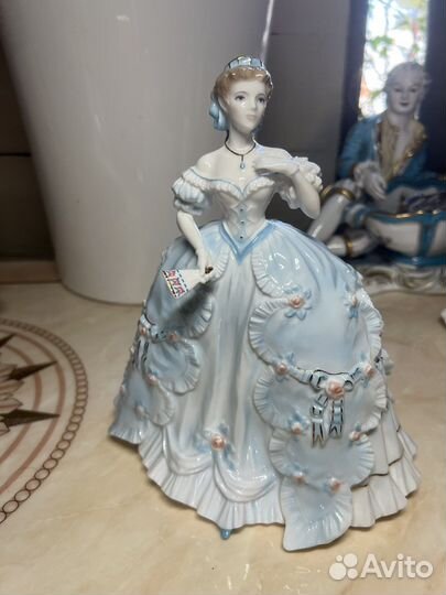 Статуэтки Royal Worcester