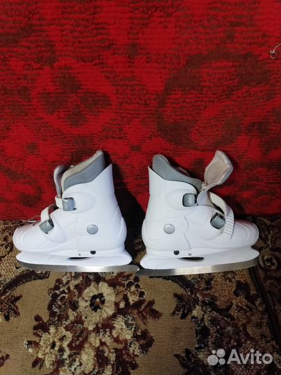 Коньки фигурные