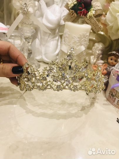 Корона (диадема )