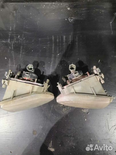 Потивотуманные фары nissan primera p11