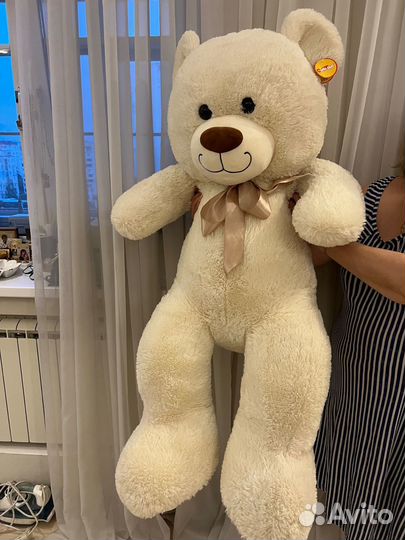 Плюшевый медведь 130 см