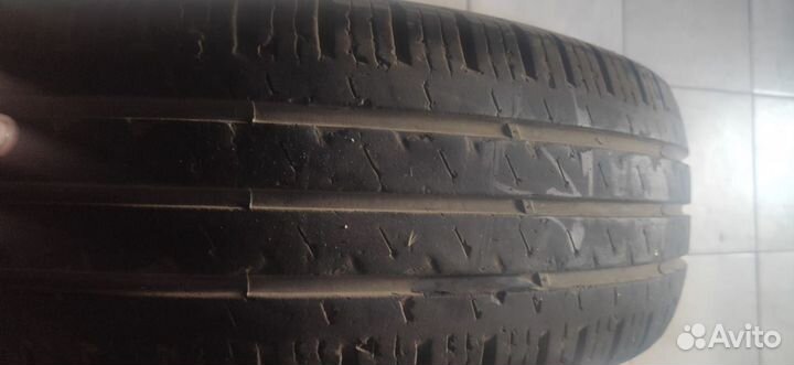 Hankook Vantra LT RA18 215/70 R15C 109S