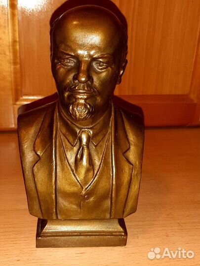 Бюст ленина бронза