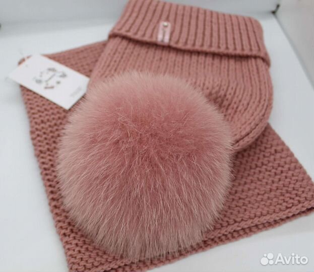 Комплект шапка и снуд