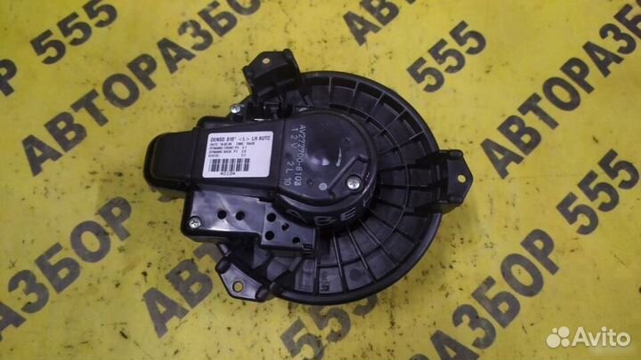 Toyota Avensis III Моторчик отопителя