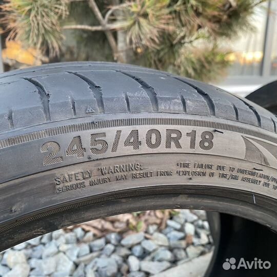 Triangle Sports TH201 245/40 R18