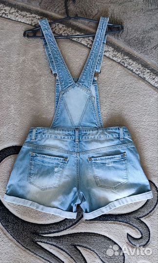 Комбинезон - шорты джинсовый 44р