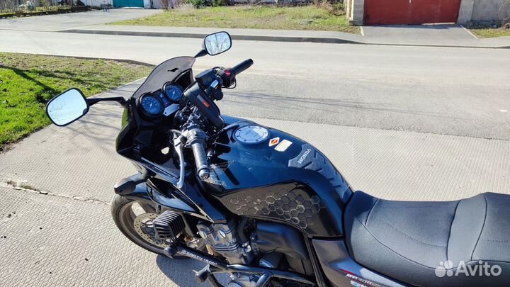 Honda CB400SF Spec III revo vtec4 2008