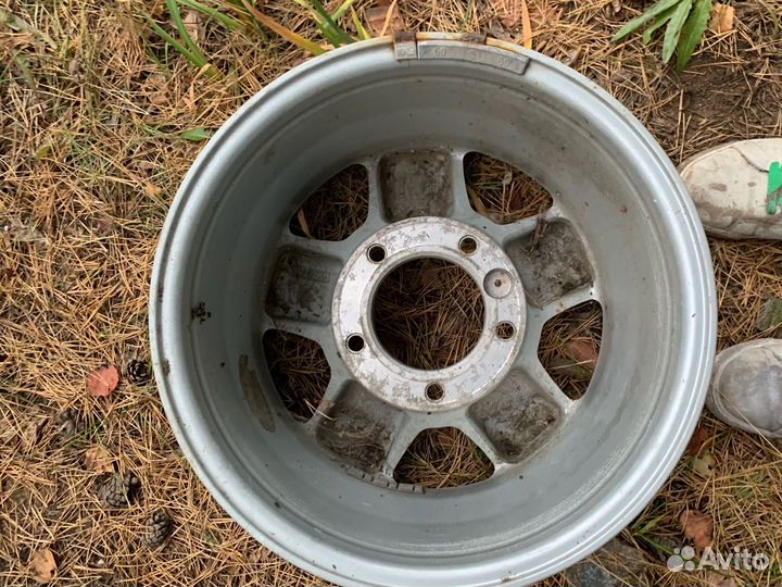 Шины с дисками r 16 на крузак/ленд ровер