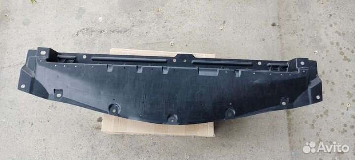 Пыльник двигателя mazda 3 BL