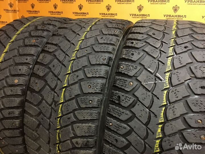Kumho I'Zen Wis KW19 235/55 R17 103T