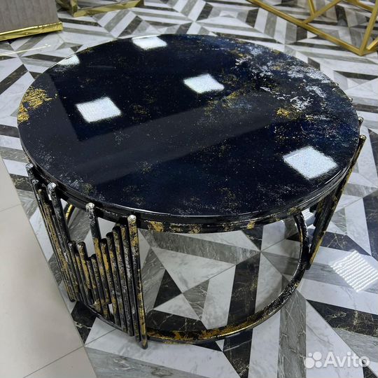 Журнальный стол