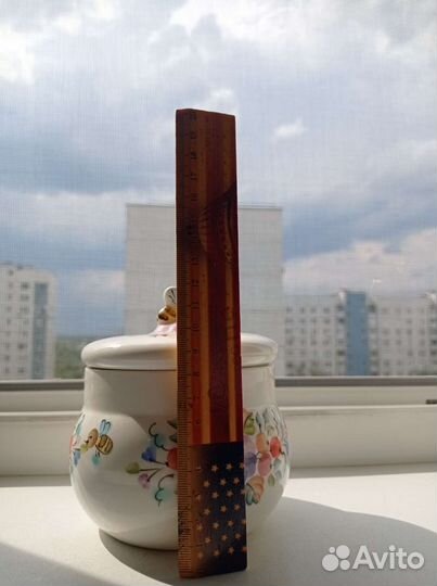 Медовница (баночка для мёда)