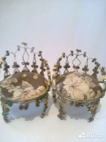 2 Стульчика-игольницы-полностью ручная работа