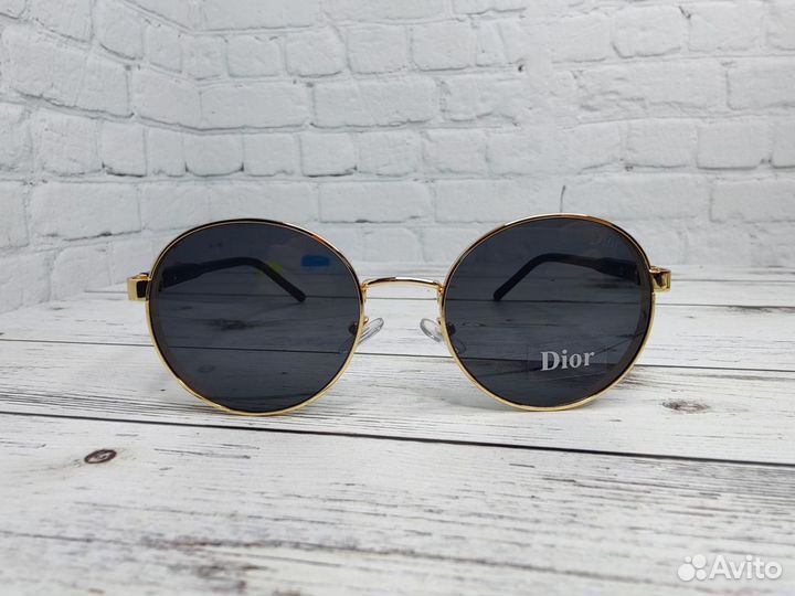 Солнцезащитные очки Christian Dior круглые