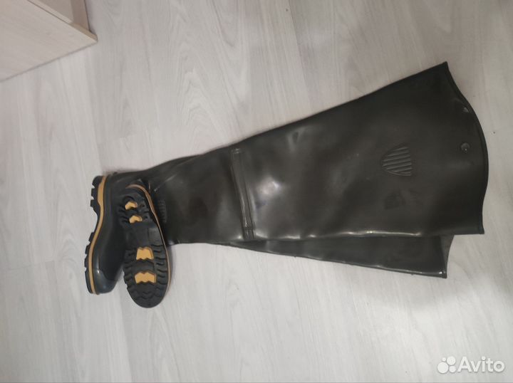 Рабочая одежда, новая