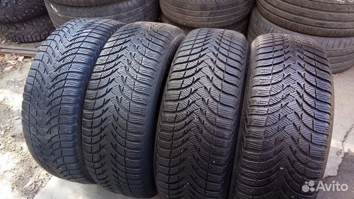 Michelin Alpin 4 215/60 R16 126H