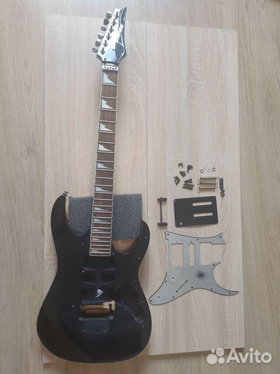 Электрогитара ibanez RG350EX в разборе