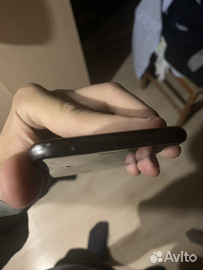 iPhone 8, 64 ГБ