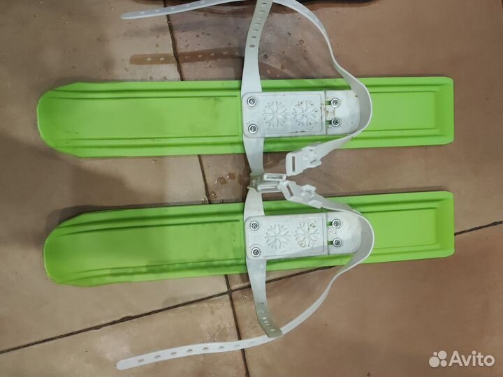 Мини лыжи пластиковые