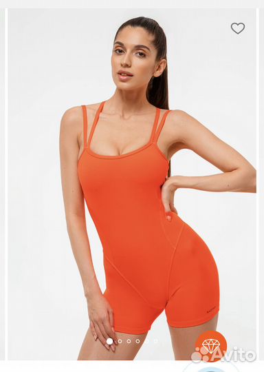 Спортивный костюм женский