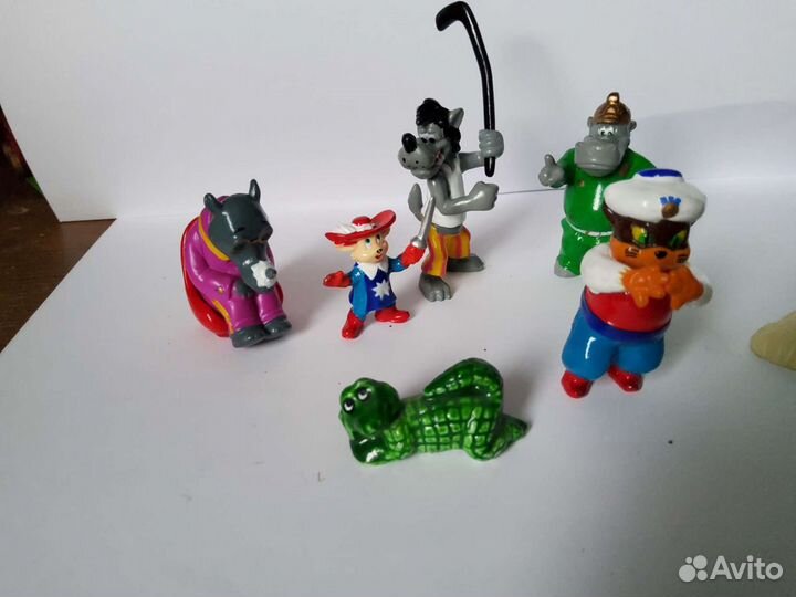 Игрушки из киндера 90х- 2000х годов