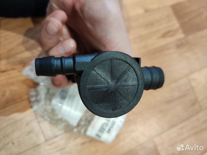 Насос омывателя фар toyota