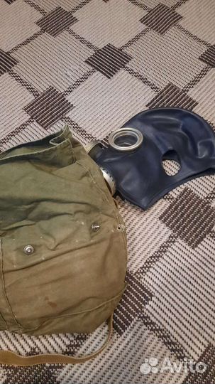 Противогаз