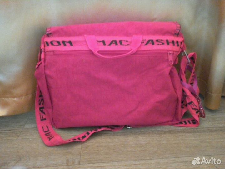 Сумка школьная через плечо (для девочек)