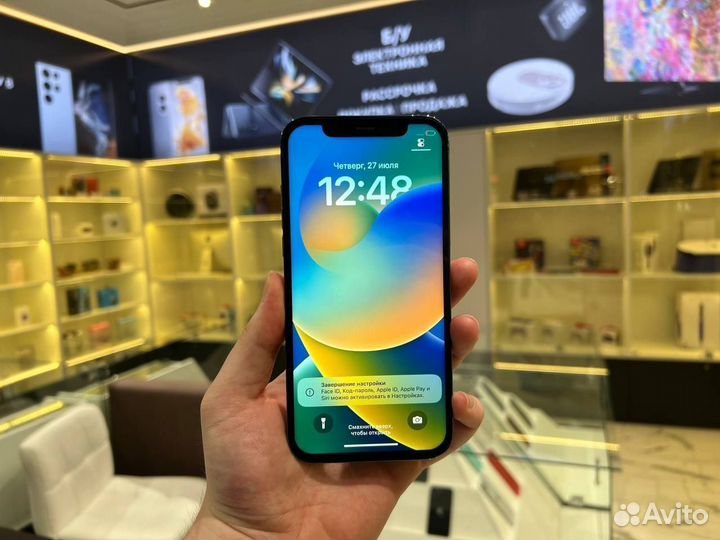 iPhone Xr, 64 ГБ