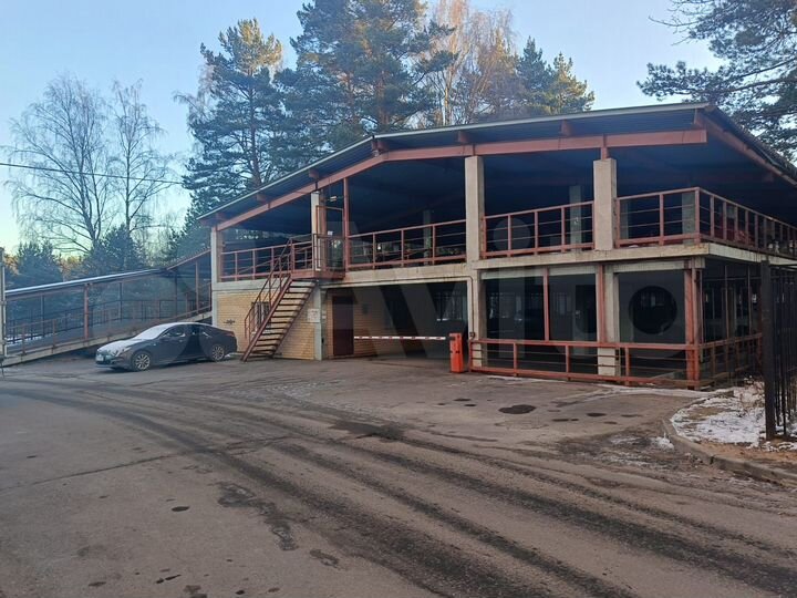 Машиноместо, 14 м²