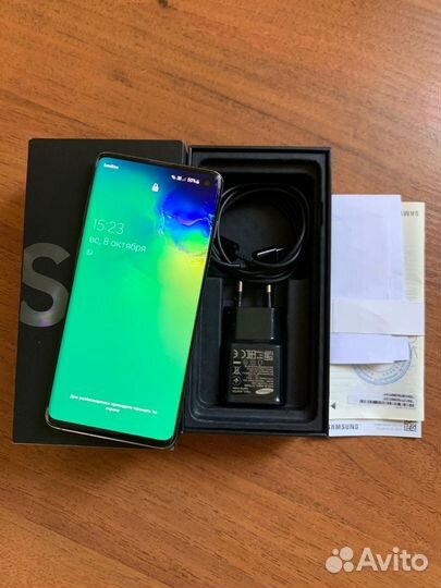 Samsung Galaxy S10, 8/128 ГБ