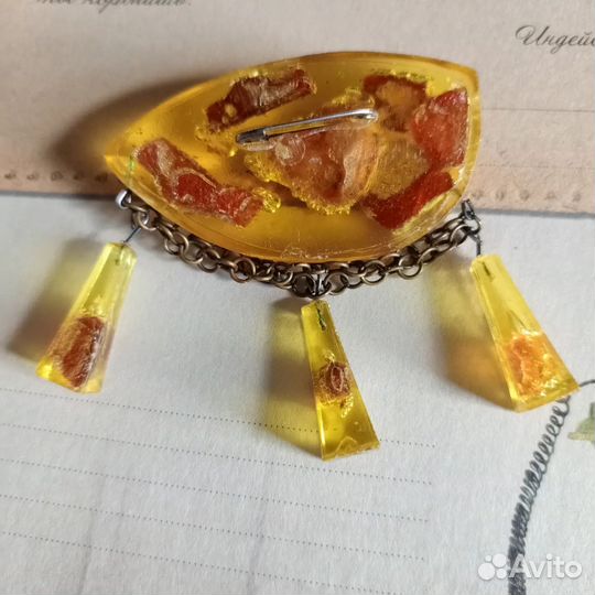 Брошь Янтарь в желе СССР Калининград