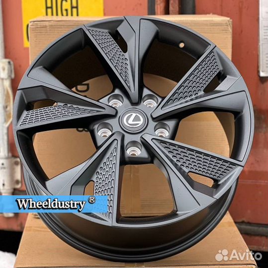 Кованые диски R22 Lexus LX 570/600