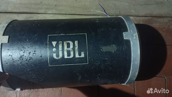 Сабвуфер jbl 250