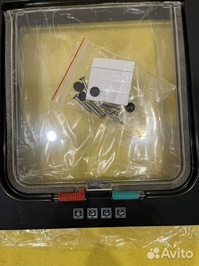 Дверь для кошек и собак новая