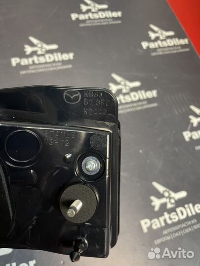 Фонарь задний правый KB8B513F0C Mazda CX-5