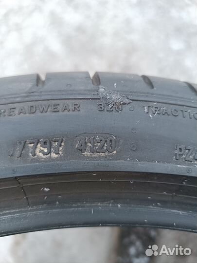 Pirelli P Zero PZ4 245/40 R20 и 275/35 R20