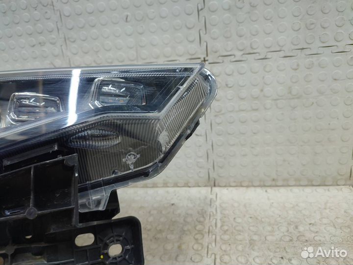 Фара правая Haval F7X 2019