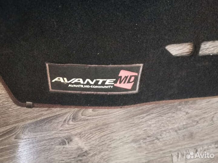 Накидка на панель приборов avante