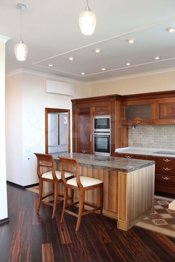 3-к. квартира, 160 м², 12/22 эт.