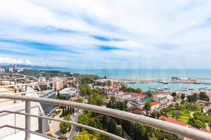 3-к. квартира, 155 м², 17/21 эт.