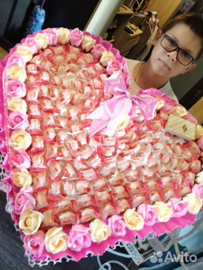 Букет из конфет сладкий букет Рафаэлло киндер 101