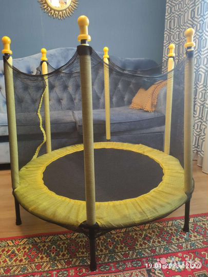 Детский батут с сеткой