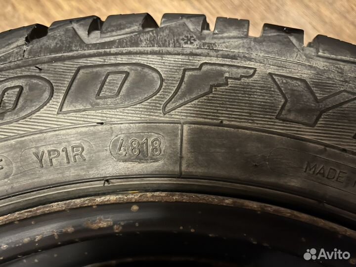 Goodyear Ultragrip 600 205/55 R16 94T