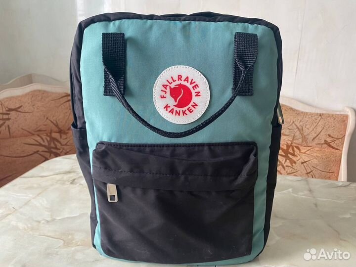 Рюкзак школьный