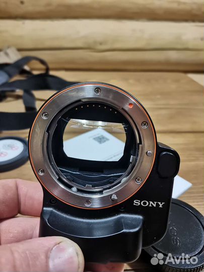 Адаптер Sony LA-EA4