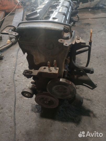 Двигатель G4GC Hyundai Trajet