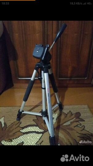 Штатив для фотоаппарата