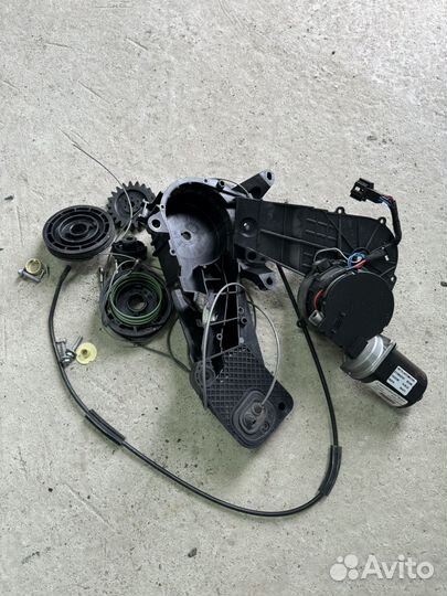 Электромотор боковой двери мерседес V-класс